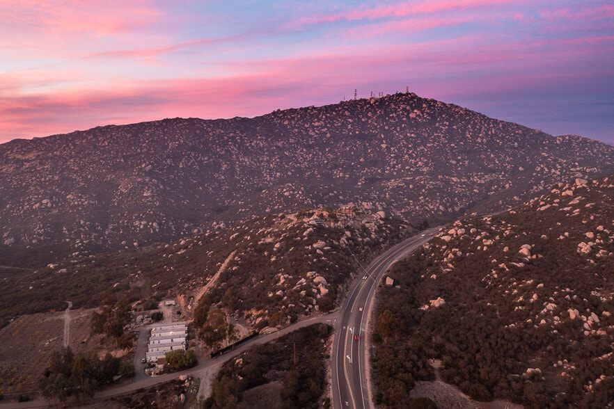 More Photos Of 15348 Running Deer Trl, Poway Manufactured Housing Mobile Home Park For Sale