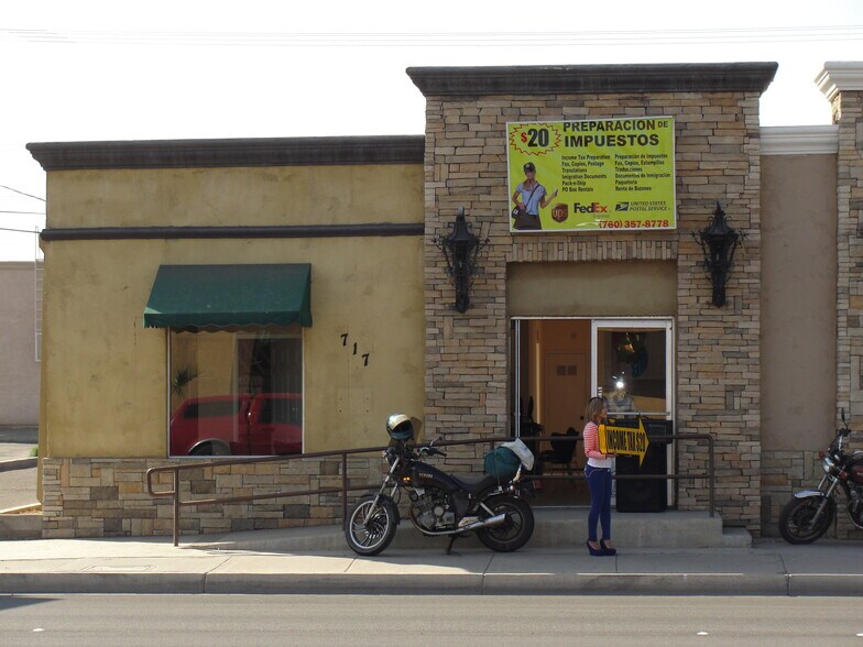 More Photos Of 717-723 S Imperial Ave, Calexico Fast Food For Sale