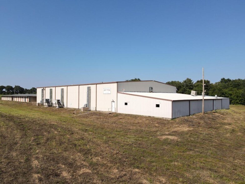 More Photos Of US-77, Thackerville Land For Sale