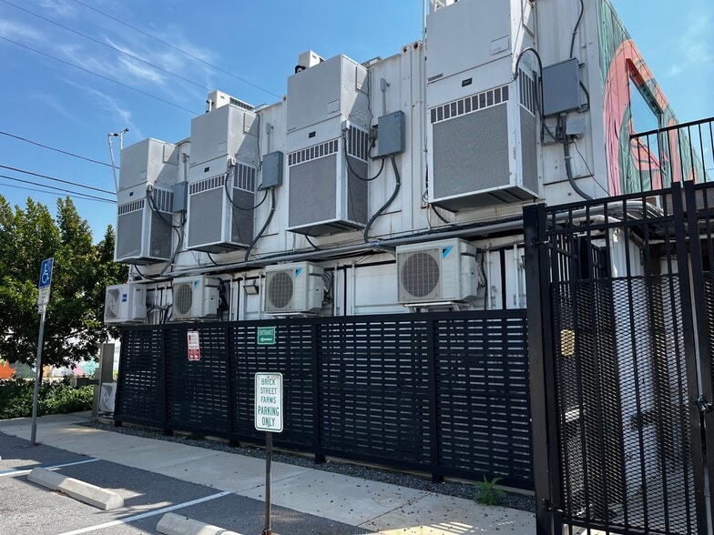 More Photos Of 199 20th St S, Saint Petersburg Industrial For Sale