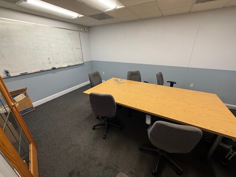 More Photos Of 70 Stoddard Ave, North Haven Warehouse For Sale