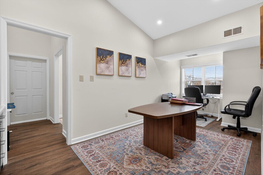 More Photos Of 1142-1148 Walker Rd, Great Falls Medical For Sale