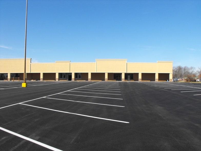 Primary Photo Of 1103-1109 Market St, Charlestown Freestanding For Lease