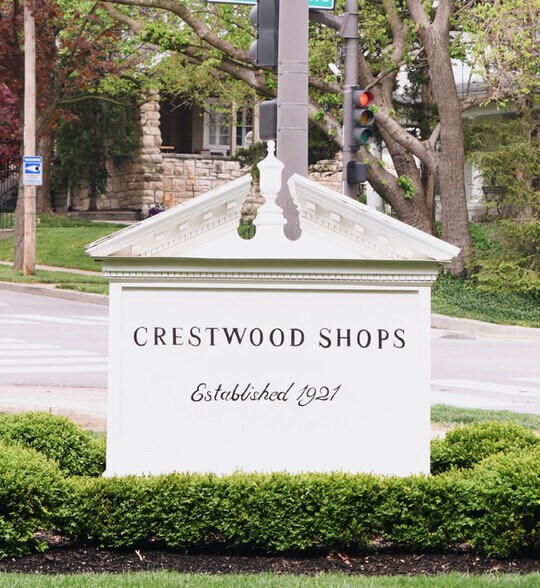 More Photos Of 55th @ SEC 55th & Brookside, Kansas City Unknown For Lease