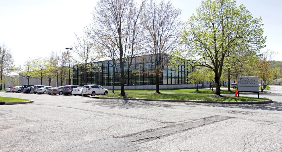 Primary Photo Of 300 International Dr, Mount Olive Warehouse For Lease