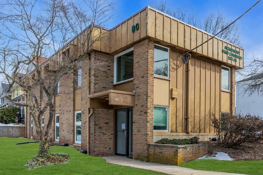 Primary Photo Of 80 N Gaston Ave, Somerville Medical For Lease