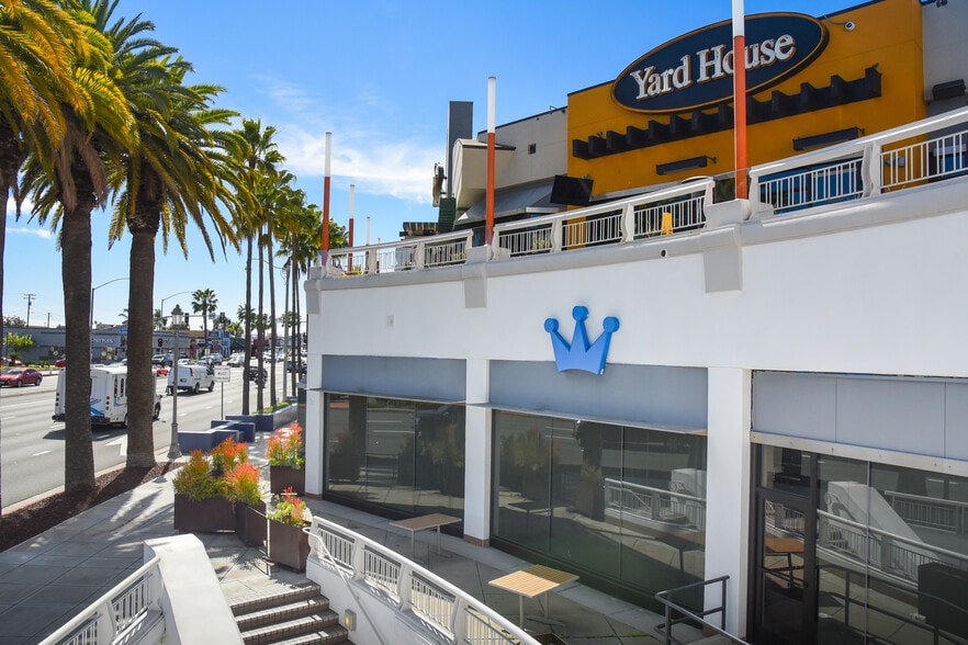 More Photos Of 1870 Harbor Blvd, Costa Mesa Unknown For Lease