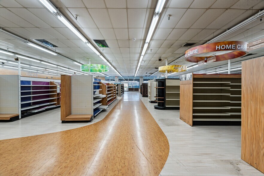 More Photos Of 1701 Airline Hwy, Hollister Freestanding For Lease