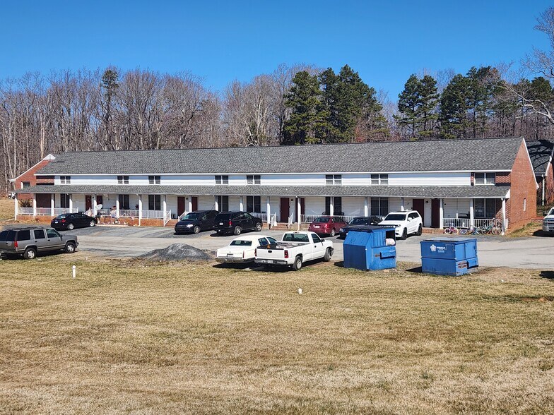 More Photos Of 147 Sprouses Corner Rd, Dillwyn Apartments For Sale