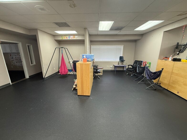 More Photos Of 2845 Marconi Ave, Sacramento Office For Sale