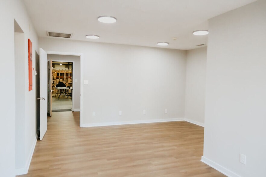 More Photos Of 307 Fields Dr, Aberdeen Warehouse For Lease