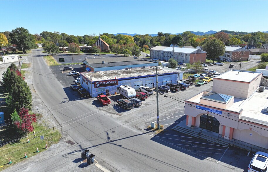 More Photos Of 5136 Hildebrand Rd NW, Roanoke Auto Repair For Sale