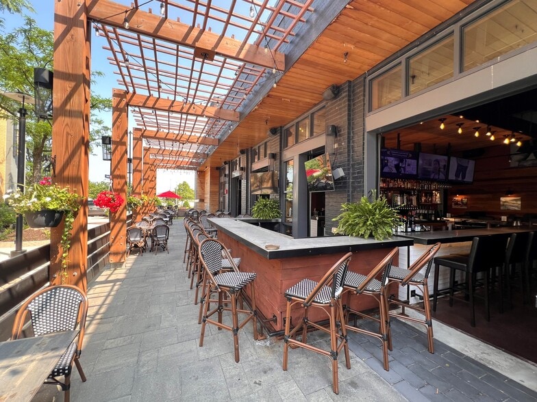 More Photos Of 8161 Honeygo Blvd, Nottingham Restaurant For Sale