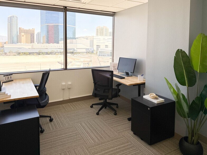 More Photos Of 101 Convention Center Dr, Las Vegas Coworking Space