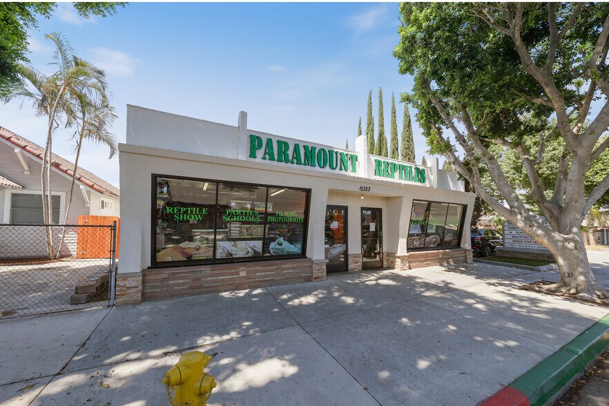 More Photos Of 15323 Paramount Blvd, Paramount General Retail For Sale