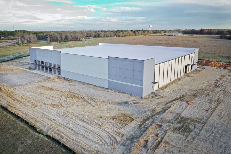 More Photos Of 701 Industrial Park Rd, Sylvania Warehouse For Sale