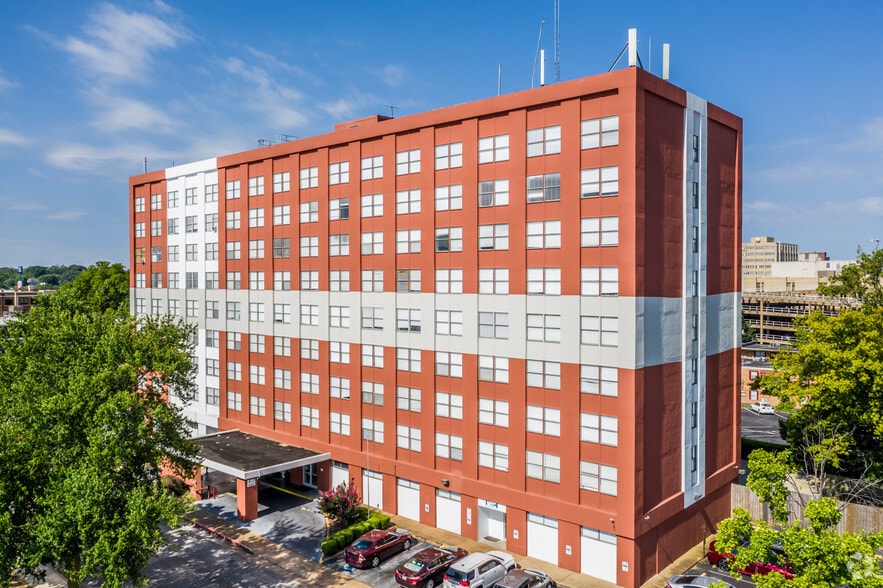 More Photos Of 57 N Somerville St, Memphis Apartments For Sale