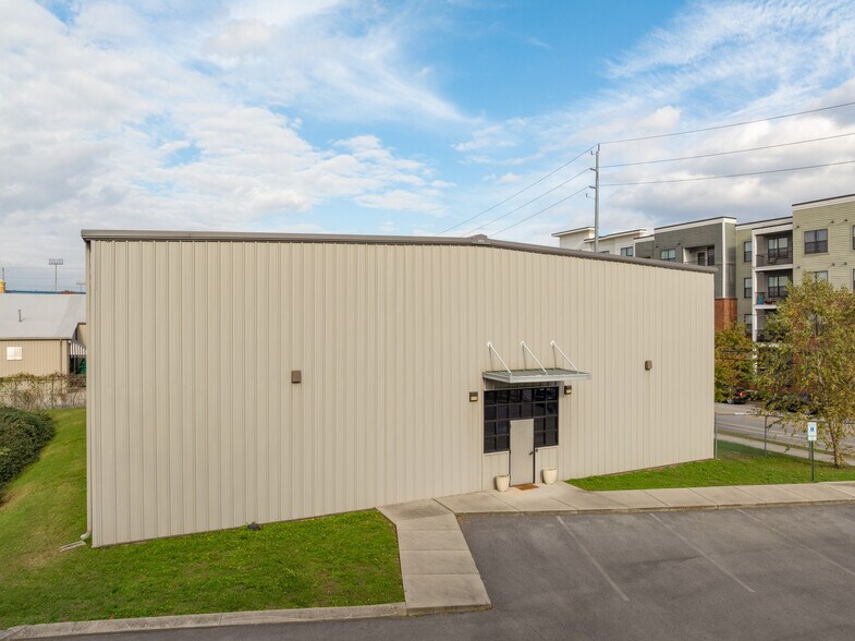 More Photos Of 2145 Chestnut St, Chattanooga Specialty For Sale