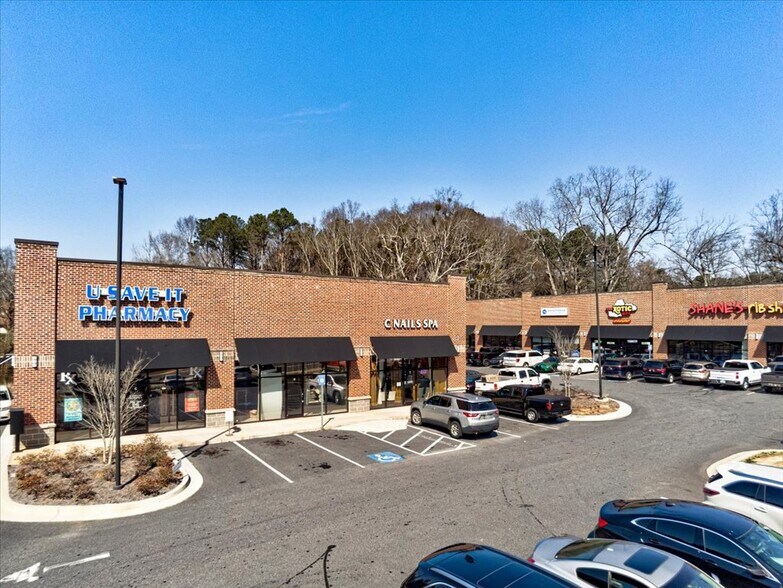 More Photos Of 438 Cabiness Road, Forsyth Storefront Retail Office For Sale