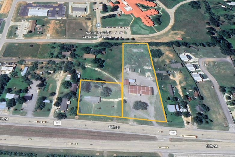 Primary Photo Of 2119-2125 10th St, Floresville Land For Sale