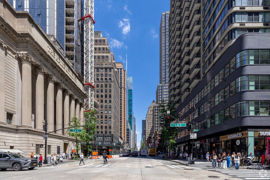 More Photos Of 1001 6th Ave, New York Office For Lease