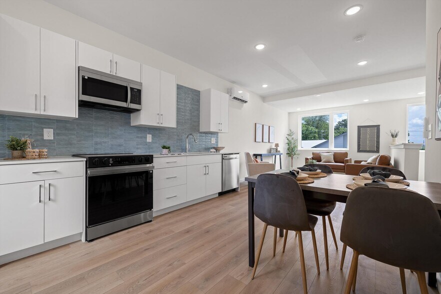 More Photos Of 1602 N Central St, Knoxville Apartments For Sale