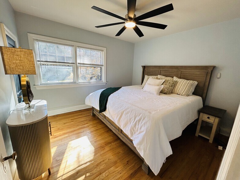 More Photos Of 625 Alleghany Ave, Staunton Apartments For Sale