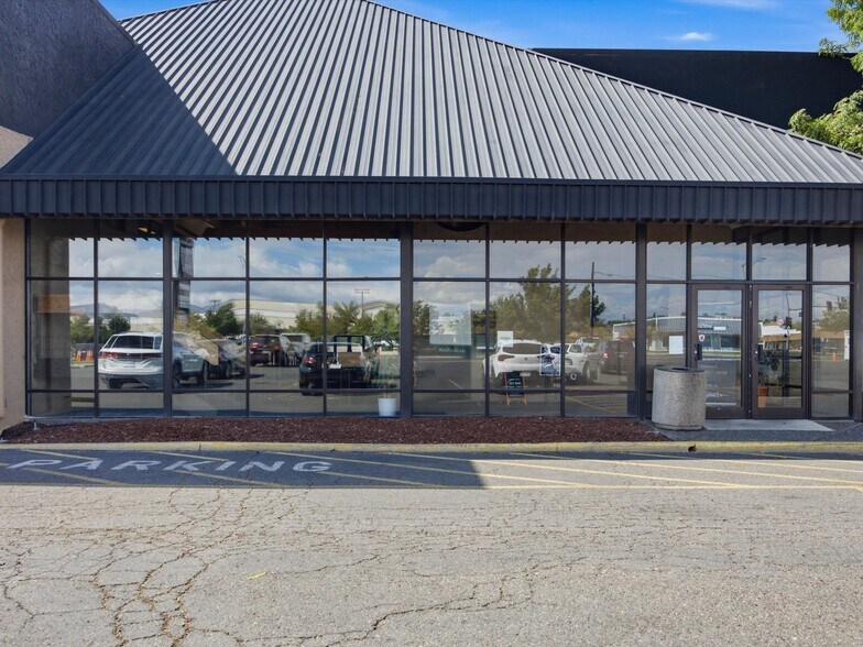 More Photos Of 2829 North Ave, Grand Junction Storefront Retail Office For Sale