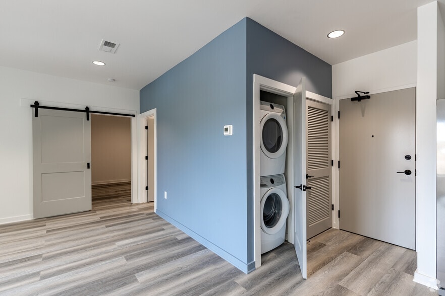More Photos Of 512 Flat Shoals Ave SE, Atlanta Apartments For Lease