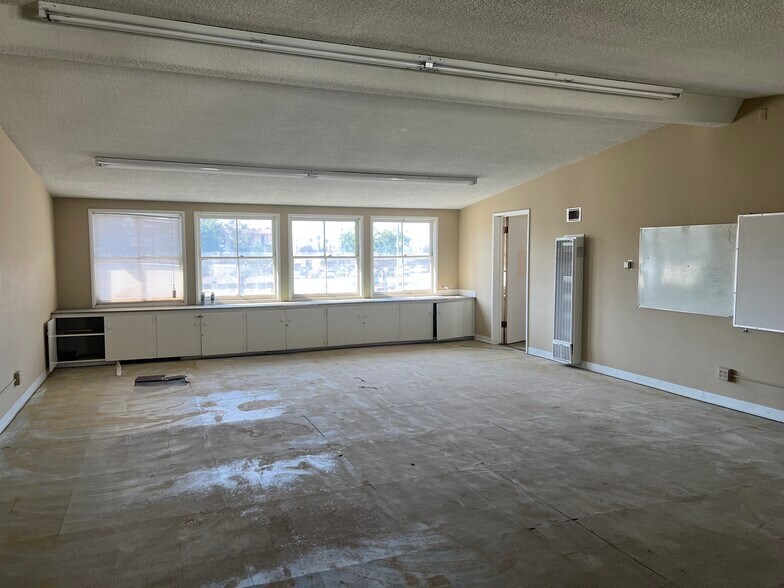 More Photos Of 3903 Tyler Ave, El Monte Religious Facility For Lease