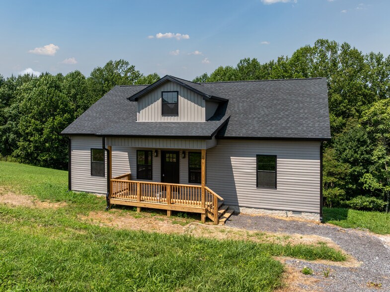 More Photos Of , Lafayette Specialty For Sale
