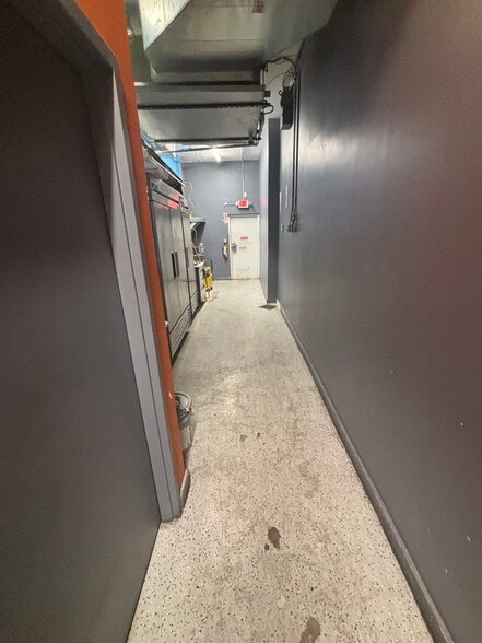 More Photos Of 1401 Washington Ave, Miami Beach Storefront For Lease