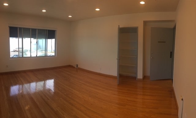 More Photos Of 8350 Melrose Ave, West Hollywood Loft Creative Space For Lease
