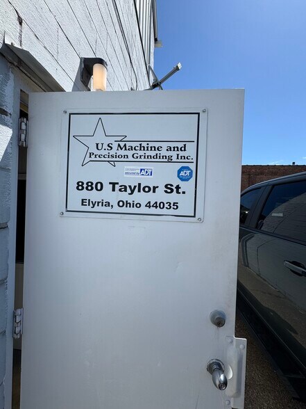 More Photos Of 810 Taylor St, Elyria Manufacturing For Lease
