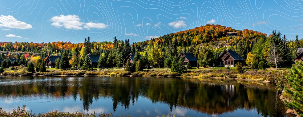 More Photos Of 192 Allée Du Chalet-Royal, St-Faustin-Lac-Carré Hotel For Sale