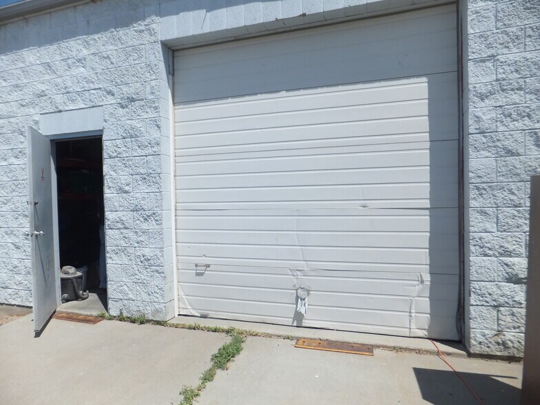 More Photos Of 14380 Airbase Rd, Mountain Home Storefront For Sale