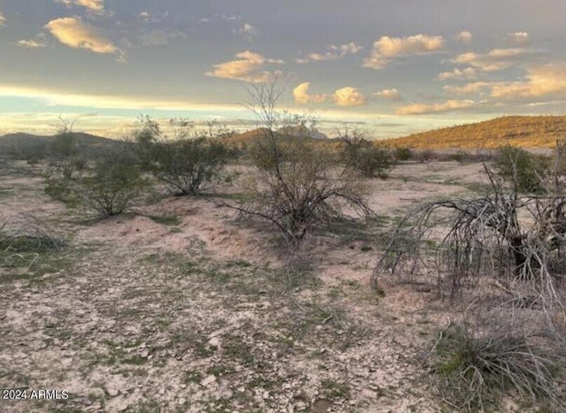 More Photos Of Elliot Rd, Tonopah Land For Sale