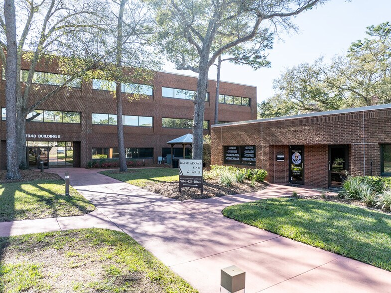 More Photos Of 7948 Baymeadows Way, Jacksonville Office For Lease