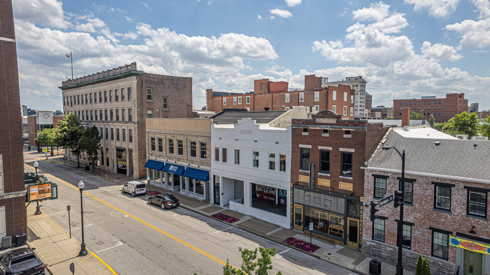 Primary Photo Of 18-20 NW 6th St, Evansville Restaurant For Lease