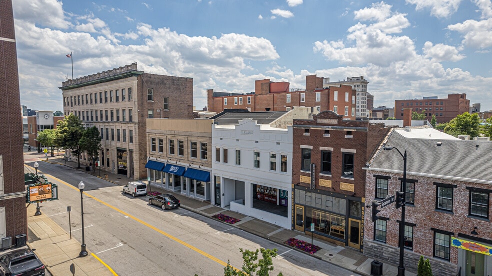 More Photos Of 18-20 NW 6th St, Evansville Restaurant For Sale