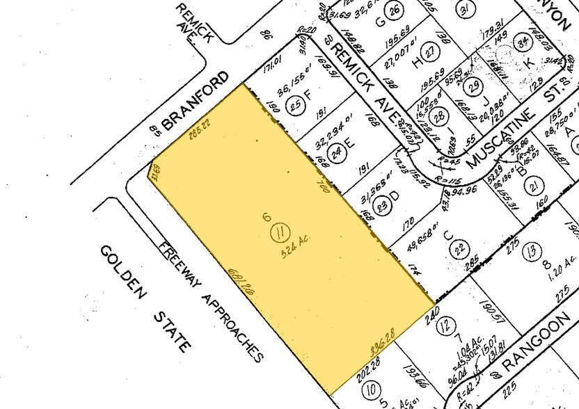 More Photos Of 12970 Branford St, Arleta Warehouse For Lease