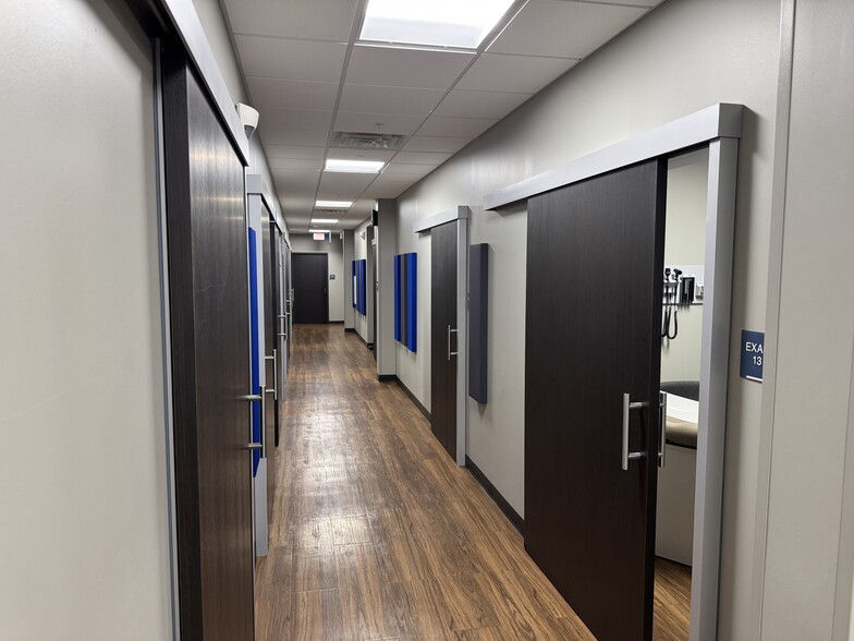More Photos Of 5901 N 27th St, Lincoln Medical For Lease