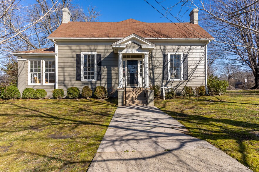 More Photos Of 360 E Main St, Canton Office Residential For Lease