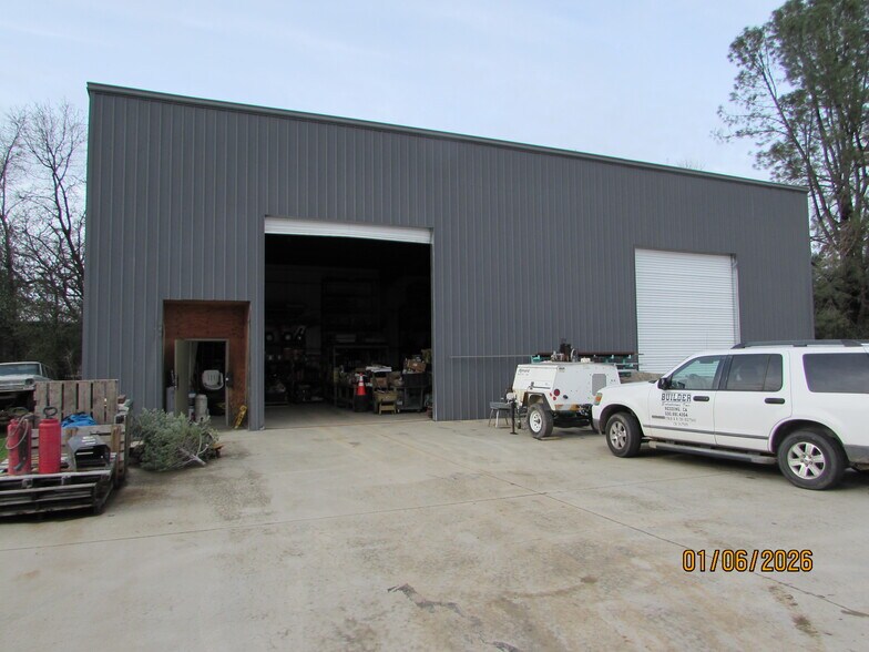 More Photos Of 7031 Eastside Rd, Anderson Warehouse For Sale