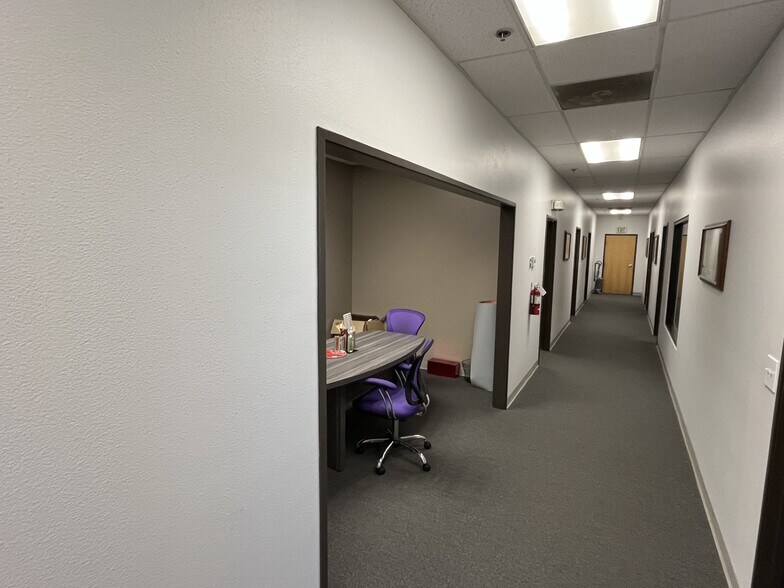 More Photos Of 25060 Avenue Tibbitts, Valencia Warehouse For Sale