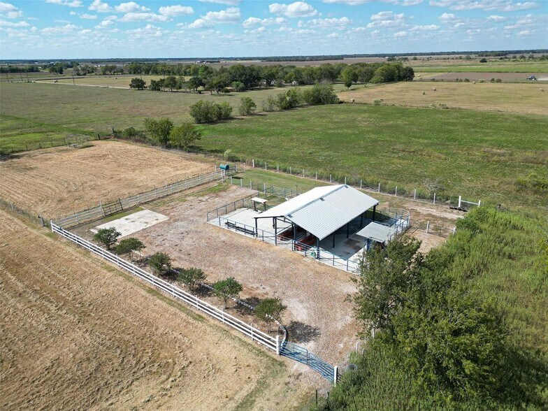 More Photos Of 1023 Williams Rd, East Bernard Land For Sale