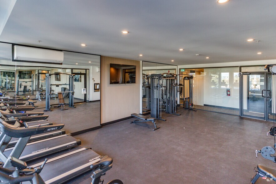 More Photos Of 613 Constance Av, Esquimalt Apartments For Lease