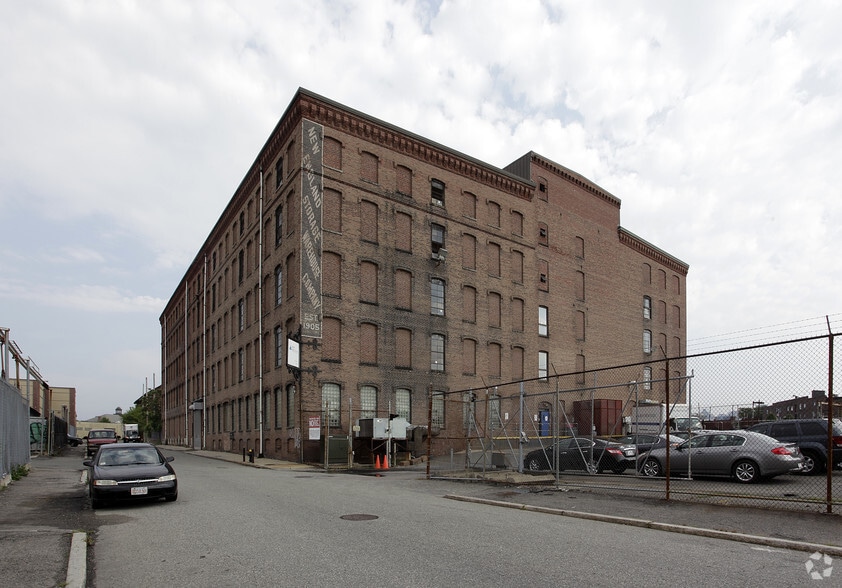 More Photos Of 30-32 George St, Boston Warehouse For Sale