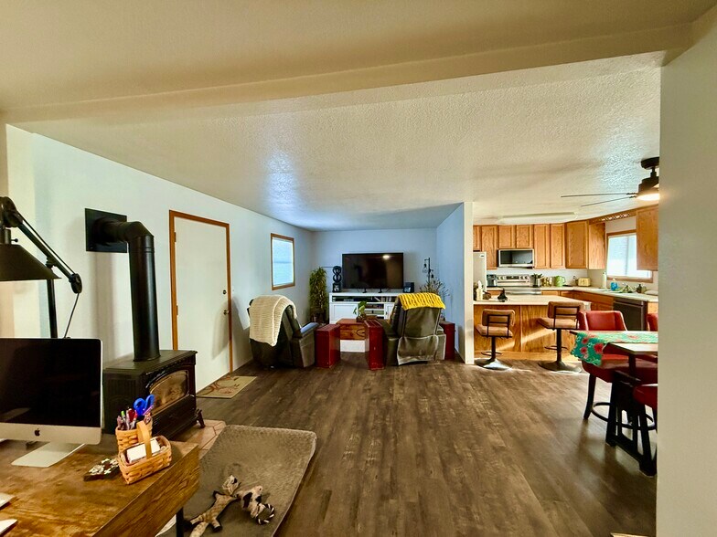 More Photos Of 11 E Washington, Chester Restaurant For Sale