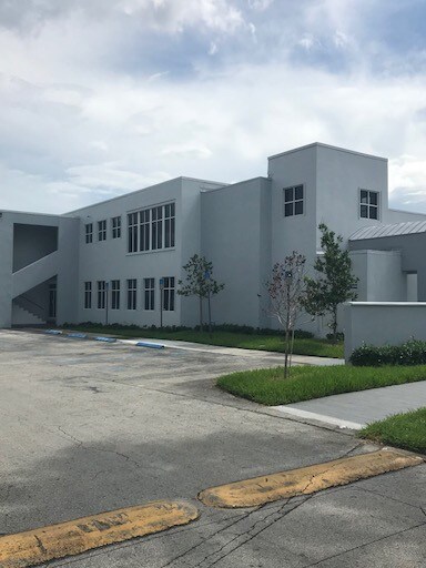 More Photos Of 7500 NW 52nd St, Miami Medical For Lease